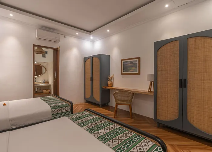 Cozy 2 Beds In