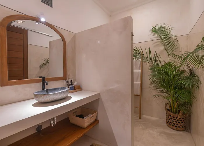 Cozy 2 Beds In *