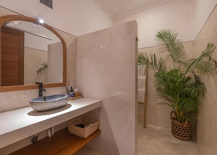 Cozy 2 Beds In Вилла Семиньяк