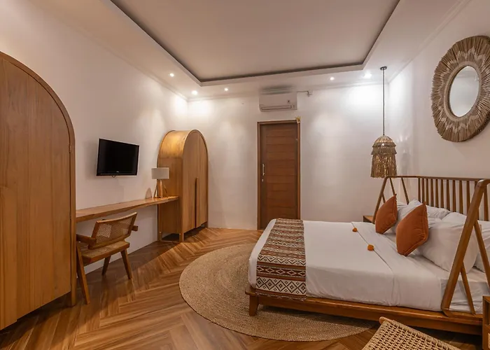 Cozy 2 Beds In Семиньяк